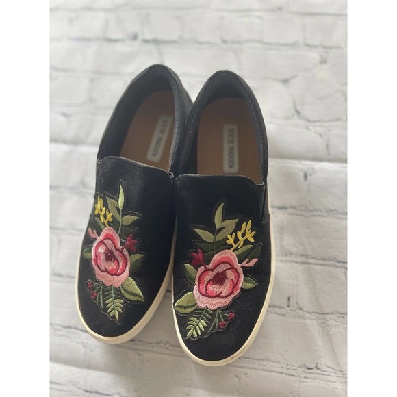 Steve Madden Garcie Floral Platform Shoes Sz 9Black Embroidered Slides - Picture 7 of 9